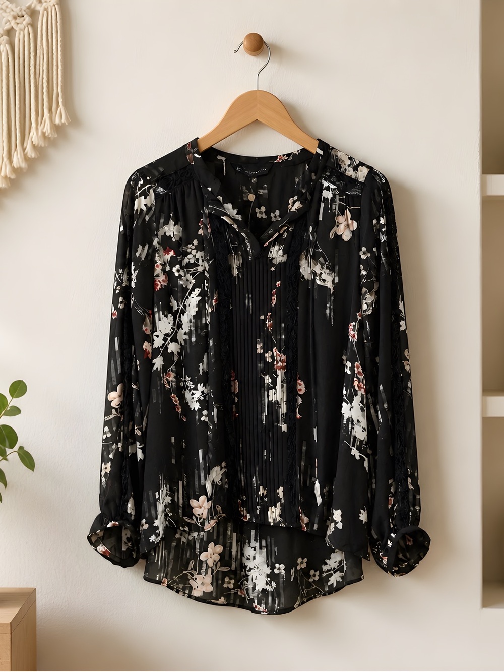 NWT White House Black Market Blossom Print Peasant Blouse 6